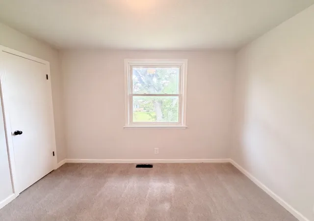 4th image of 324 Woodale Dr, Clarksville, TN 37042 | MLS# 3520494
