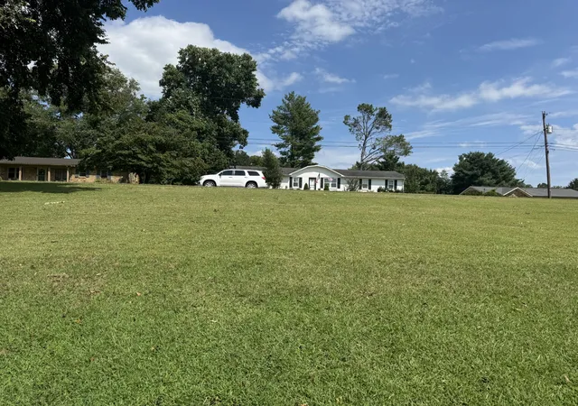 Photo 2 of Land for sale at 0 Lookout Dr, Columbia, TN 38401 | MLS# 3520945 | Listing updated on 2026-10-12