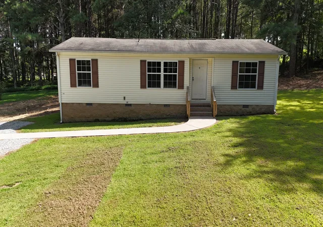2nd image of 223 Hopewell St, Gleason, TN 38229 | MLS# 3520547