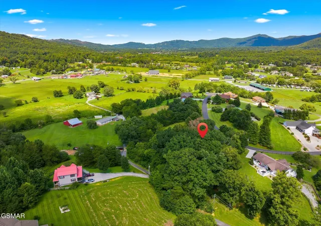 5th image of 11 Jh Headrick Dr, Sevierville, TN 37862 | MLS# 3520548