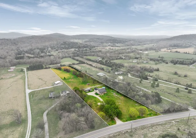 Single family home for sale at 15541 Cainsville Rd, Milton, TN 37118 | MLS# 3520554