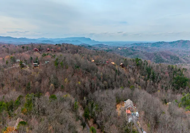 3rd image of 15 S Boogertown Rd, Sevierville, TN 37876 | MLS# 3520566