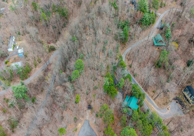 4th image of 15 S Boogertown Rd, Sevierville, TN 37876 | MLS# 3520566