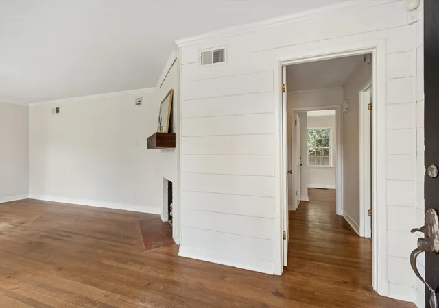 3rd image of 344 Chuckwood Rd, Memphis, TN 38117 | MLS# 3520565