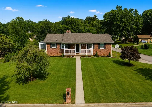 3rd image of 2809 Shropshire Blvd, Powell, TN 37849 | MLS# 3520595