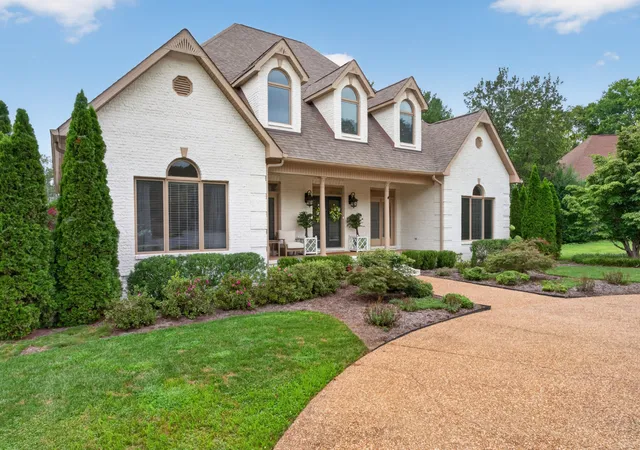 Photo 2 of Single family home for sale at 534 Saddle Ln, Cookeville, TN 38501 | MLS# 3542522 | Listing updated on 2026-09-17