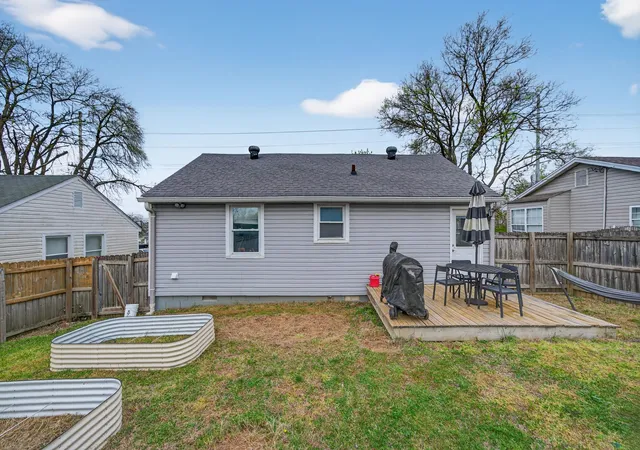 Photo 2 of Single family home for sale at 614a Annex Ave, Nashville, TN 37209 | MLS# 3527606 | Listing updated on 2026-09-03