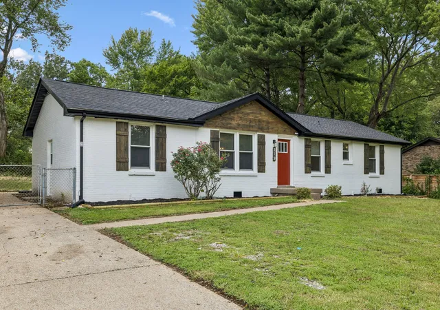 2nd image of 219 Morningside Dr, Clarksville, TN 37042 | MLS# 3520808