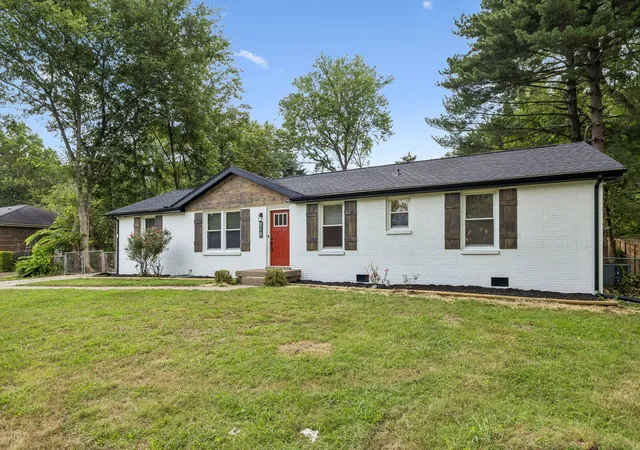 3rd image of 219 Morningside Dr, Clarksville, TN 37042 | MLS# 3520808