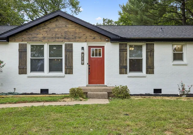 4th image of 219 Morningside Dr, Clarksville, TN 37042 | MLS# 3520808