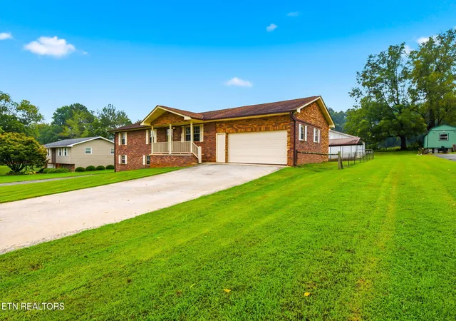 2nd image of 208 Overlook Dr, Loudon, TN 37774 | MLS# 3520633