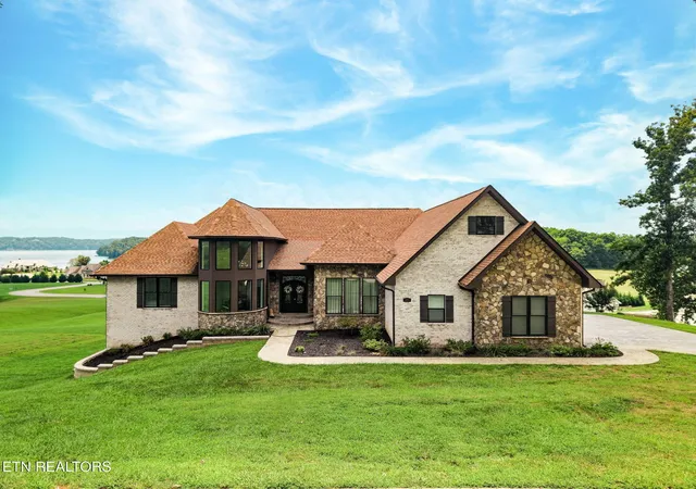 1st image of 1005 Enchanted Dr, Dandridge, TN 37725 | MLS# 3520634