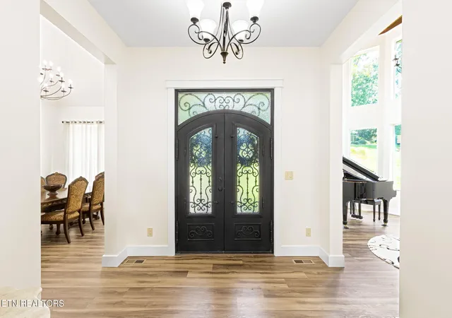 4th image of 1005 Enchanted Dr, Dandridge, TN 37725 | MLS# 3520634