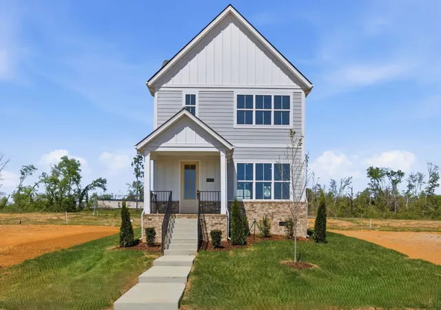 2nd image of 1803 Flatwaters St, Spring Hill, TN 37174 | MLS# 3520671