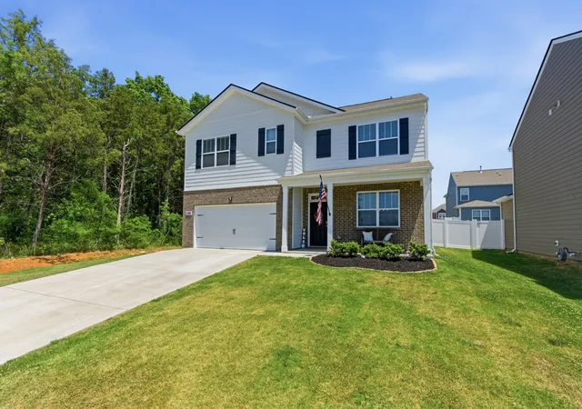 Photo 1 of Single family home for sale at 2108 Commanche Trl, Lebanon, TN 37087 | MLS# 3528928 | Listing updated on 2026-08-30