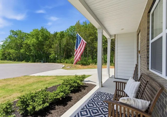Photo 4 of Single family home for sale at 2108 Commanche Trl, Lebanon, TN 37087 | MLS# 3528928 | Listing updated on 2026-08-30