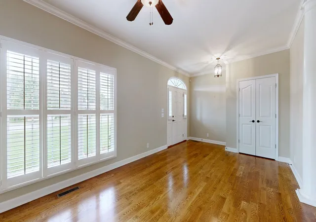 image of 2010 Riverview Dr, Murfreesboro, TN 37129 | MLS# 3520751