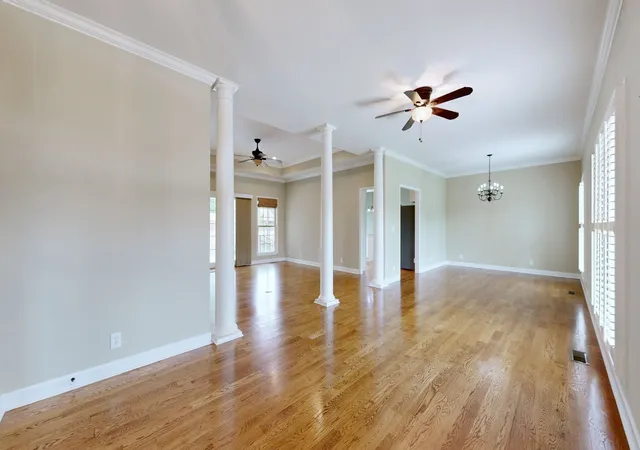 image of 2010 Riverview Dr, Murfreesboro, TN 37129 | MLS# 3520751