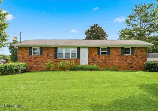 1st image of 3334 Oak Ave, Strawberry Plains, TN 37871 | MLS# 3520688