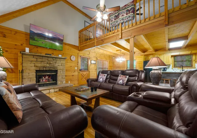 3rd image of 3619 Country Pines Way, Sevierville, TN 37876 | MLS# 3520693