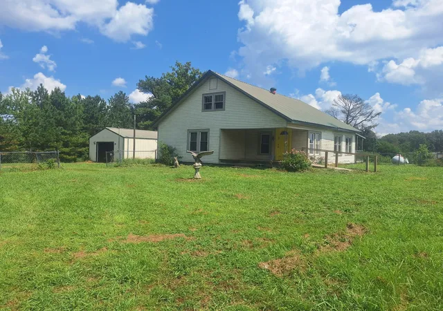 Single family home for sale at 25250 Hwy 114, Bruceton, TN 38317 | MLS# 3529242