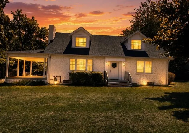1st image of 414 College St, Portland, TN 37148 | MLS# 3520733