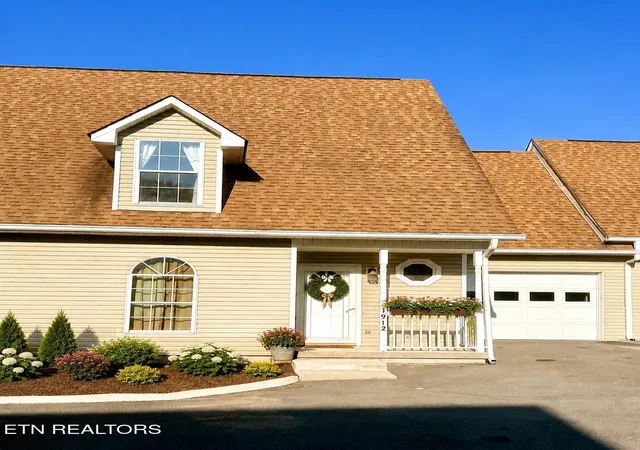 2nd image of 1912 Walnut Ave, Jefferson City, TN 37760 | MLS# 3520753