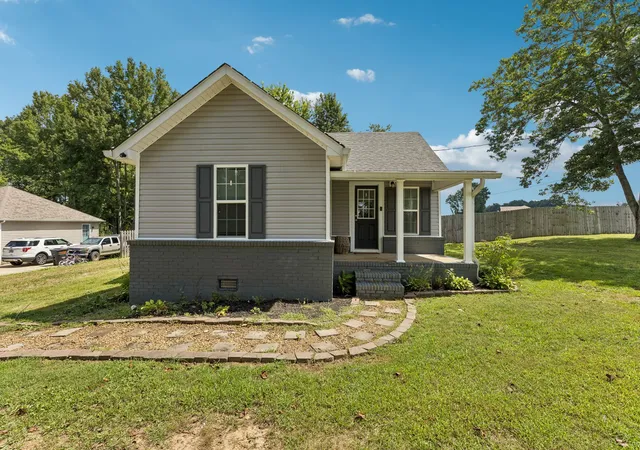 3rd image of 876 Prosser Rd, Leoma, TN 38468 | MLS# 3524681