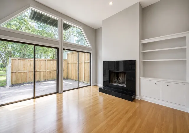 2nd image of 120 Hampton Pl, Nashville, TN 37215 | MLS# 3525606