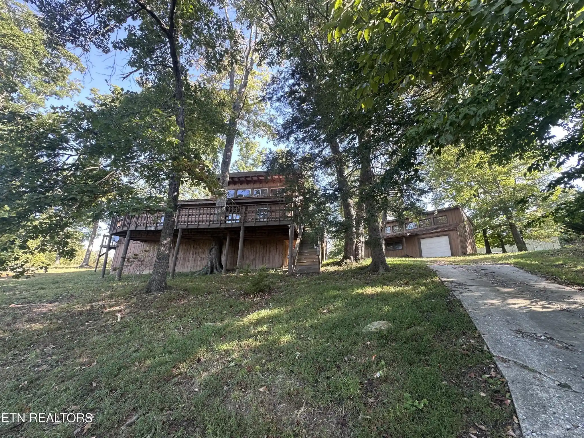 Photo 2 of Single family home for sale at 731 Pleasant Grove Rd, Winfield, TN 37892 | MLS# 3520839 | Listing updated on 2026-10-08