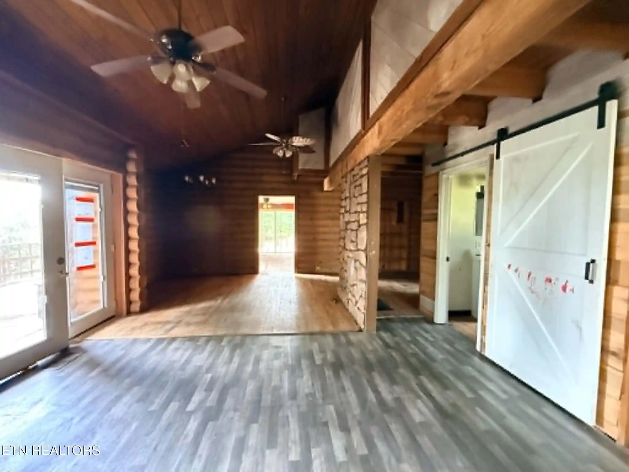 Photo 3 of Single family home for sale at 731 Pleasant Grove Rd, Winfield, TN 37892 | MLS# 3520839 | Listing updated on 2026-10-08