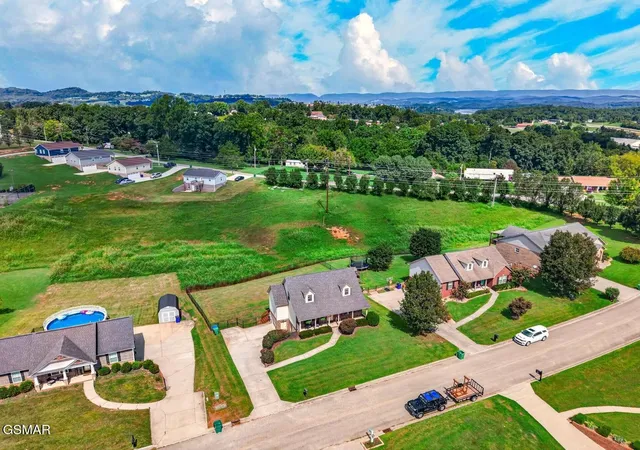 35th image of 2015 Brights View Lane, Morristown, TN 37814 | MLS# 3520867