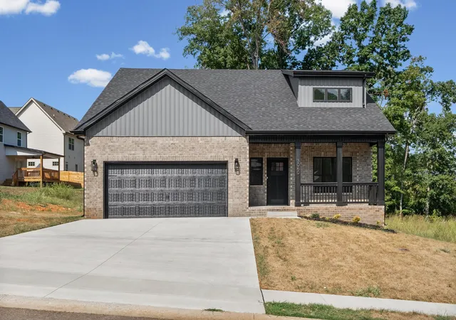 Photo 1 of Single family home for sale at 3060 Timberdale Dr, Clarksville, TN 37042 | MLS# 3597388 | Listing updated on 2026-09-22