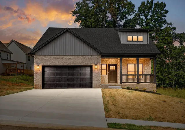 Photo 2 of Single family home for sale at 3060 Timberdale Dr, Clarksville, TN 37042 | MLS# 3597388 | Listing updated on 2026-09-22