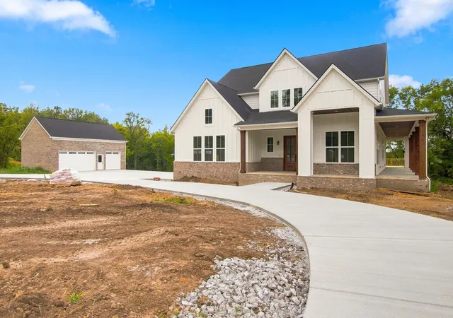 Photo 2 of Single family home for sale at 6473 Drumright Rd, College Grove, TN 37046 | MLS# 3520889 | Listing updated on 2026-09-05