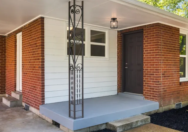 Photo 2 of Single family home for sale at 2910 Mavert Dr, Nashville, TN 37211 | MLS# 3527518 | Listing updated on 2026-09-19