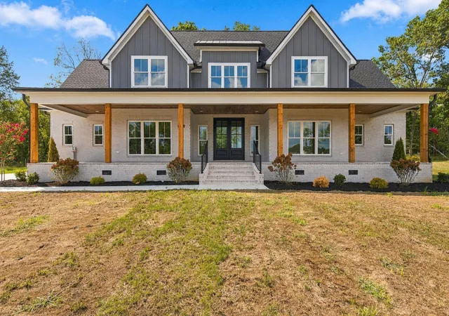 Single family home for sale at 1522 Edward Asher Court, Christiana, TN 37037 | MLS# 3520908