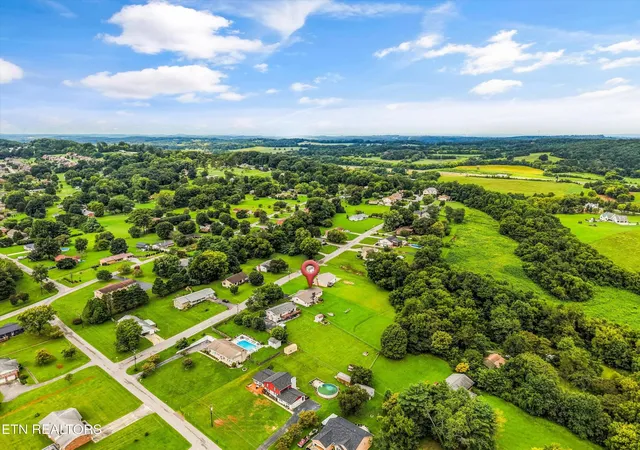 34th image of 250 Trades Dr, Lenoir City, TN 37771 | MLS# 3520910