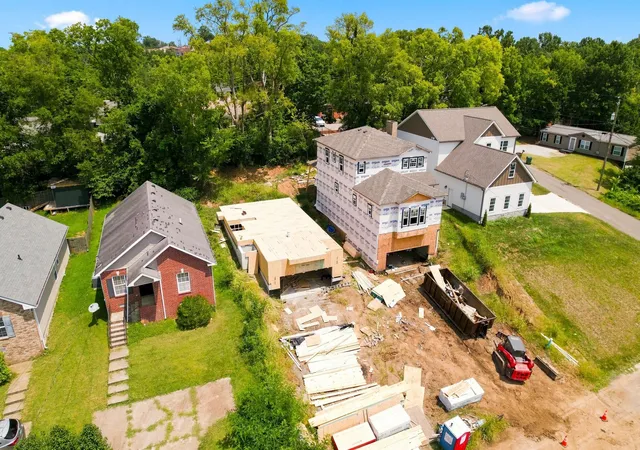 4th image of 2403A Grover St, Nashville, TN 37207 | MLS# 3521141