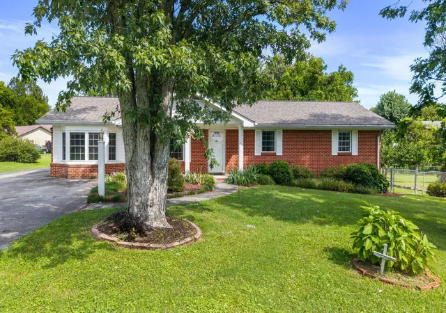 3rd image of 141 Gardenia Avenue Nw, Cleveland, TN 37312 | MLS# 3520935