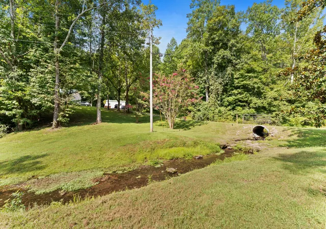 Photo 3 of Manufactured home for sale at 6461 Vestal Hollow Rd, Santa Fe, TN 38482 | MLS# 3523665 | Listing updated on 2026-10-08