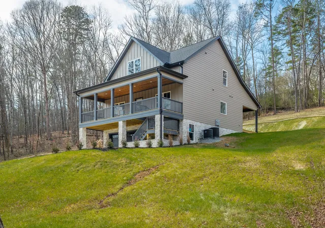 Photo 3 of Sale Pending at 808 Hyatte Rd, Soddy Daisy, TN 37379 | MLS# 3521017 | Listing updated on 2026-08-30