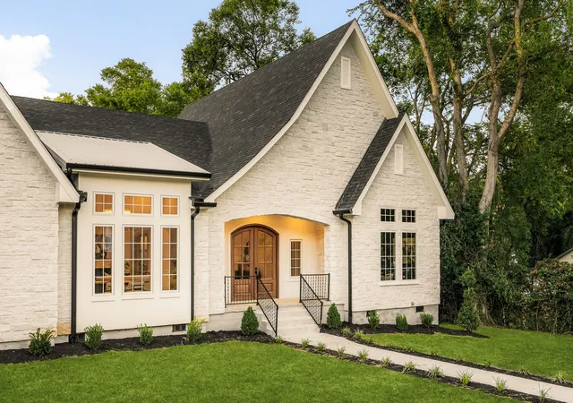 Single family home for sale at 801 Virginia Ave, Nashville, TN 37216 | MLS# 3526745