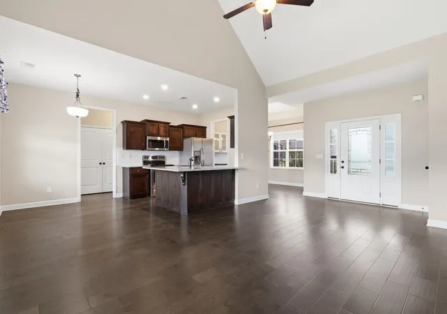 Photo 4 of Single family home for sale at 307 Bountiful Dr N, Smyrna, TN 37167 | MLS# 3521028 | Listing updated on 2026-09-05