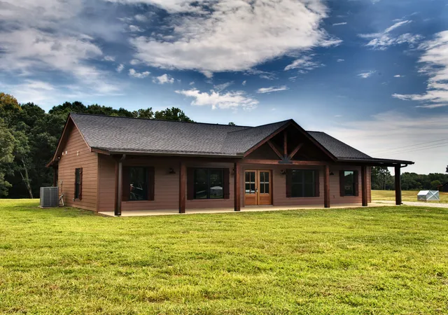 Single family home for sale at 2054 Womble Ridge Rd, Ethridge, TN 38456 | MLS# 3601700