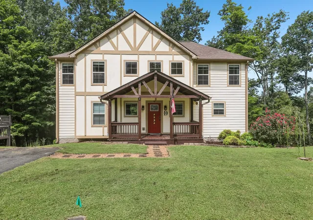 Photo 1 of Single family home for sale at 307 Shiloh Ln, Smithville, TN 37166 | MLS# 3526598 | Listing updated on 2026-10-03