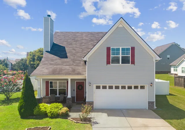 Photo 1 of Single family home for sale at 9003 Alona Ct, Spring Hill, TN 37174 | MLS# 3526699 | Listing updated on 2026-10-02