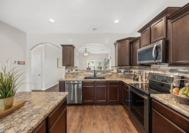 Photo 3 of Single family home for sale at 9003 Alona Ct, Spring Hill, TN 37174 | MLS# 3526699 | Listing updated on 2026-10-02