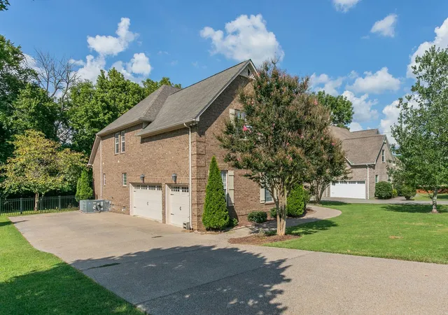 2nd image of 1002 Glessner Dr, Spring Hill, TN 37174 | MLS# 3523603