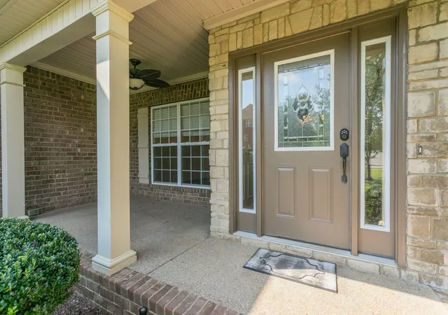 3rd image of 1002 Glessner Dr, Spring Hill, TN 37174 | MLS# 3523603